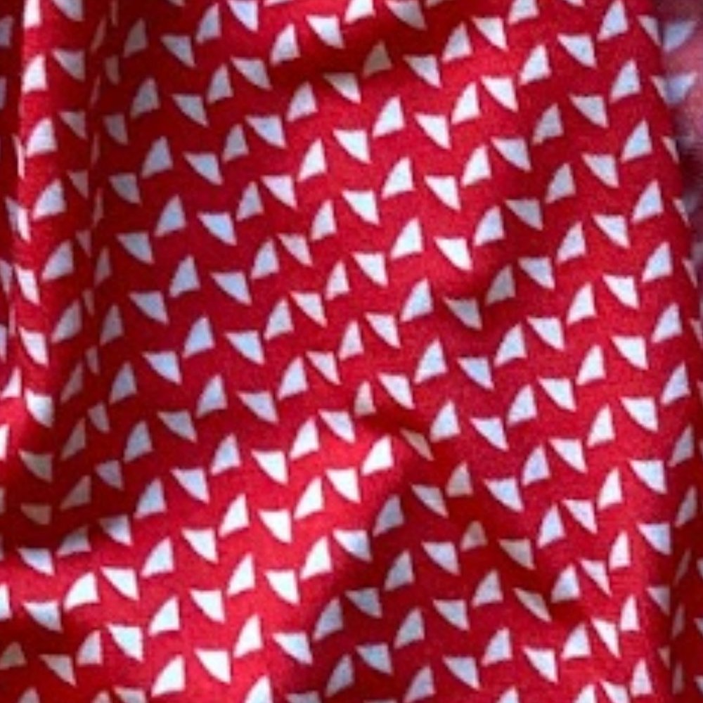 Fitted Vince Camuto Printed V Neck Top S - Picture 3 of 5